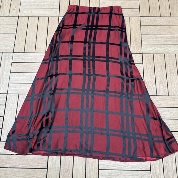 JS collections red and black plaid maxi acetate skirt - Picture 9 of 9